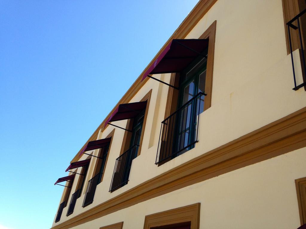 Real Hotel Lujan Eksteriør bilde