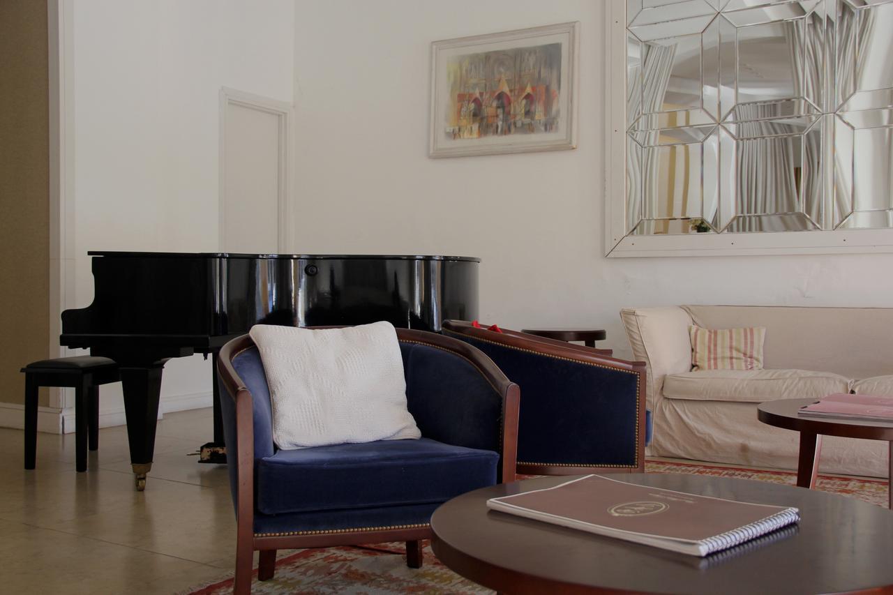 Real Hotel Lujan Eksteriør bilde