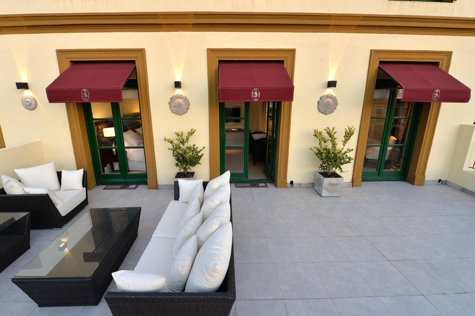 Real Hotel Lujan Eksteriør bilde